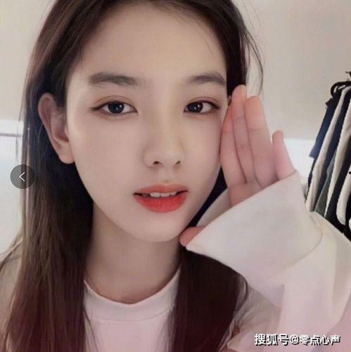 网红孙一宁吃瓜