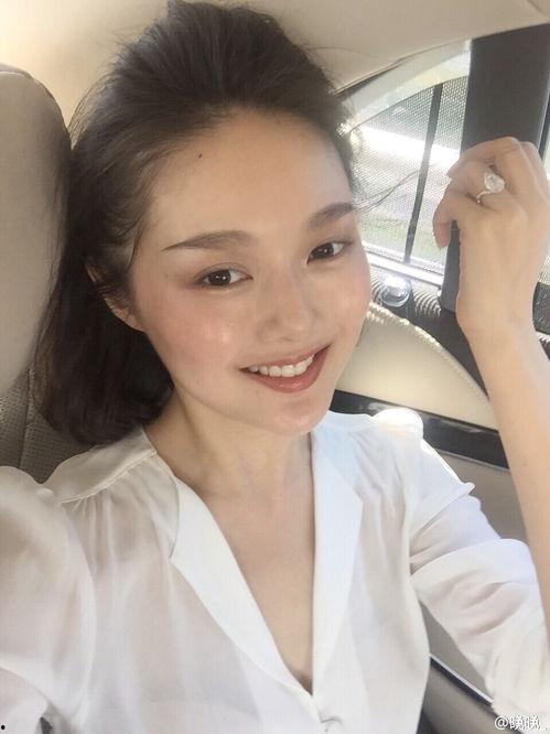 网红跟她老公吃瓜视频