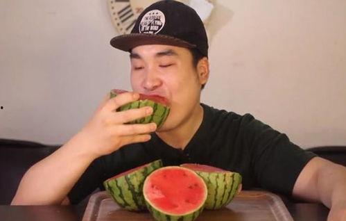 网红吃瓜版,揭秘娱乐圈幕后真相，带你领略明星们的真实生活